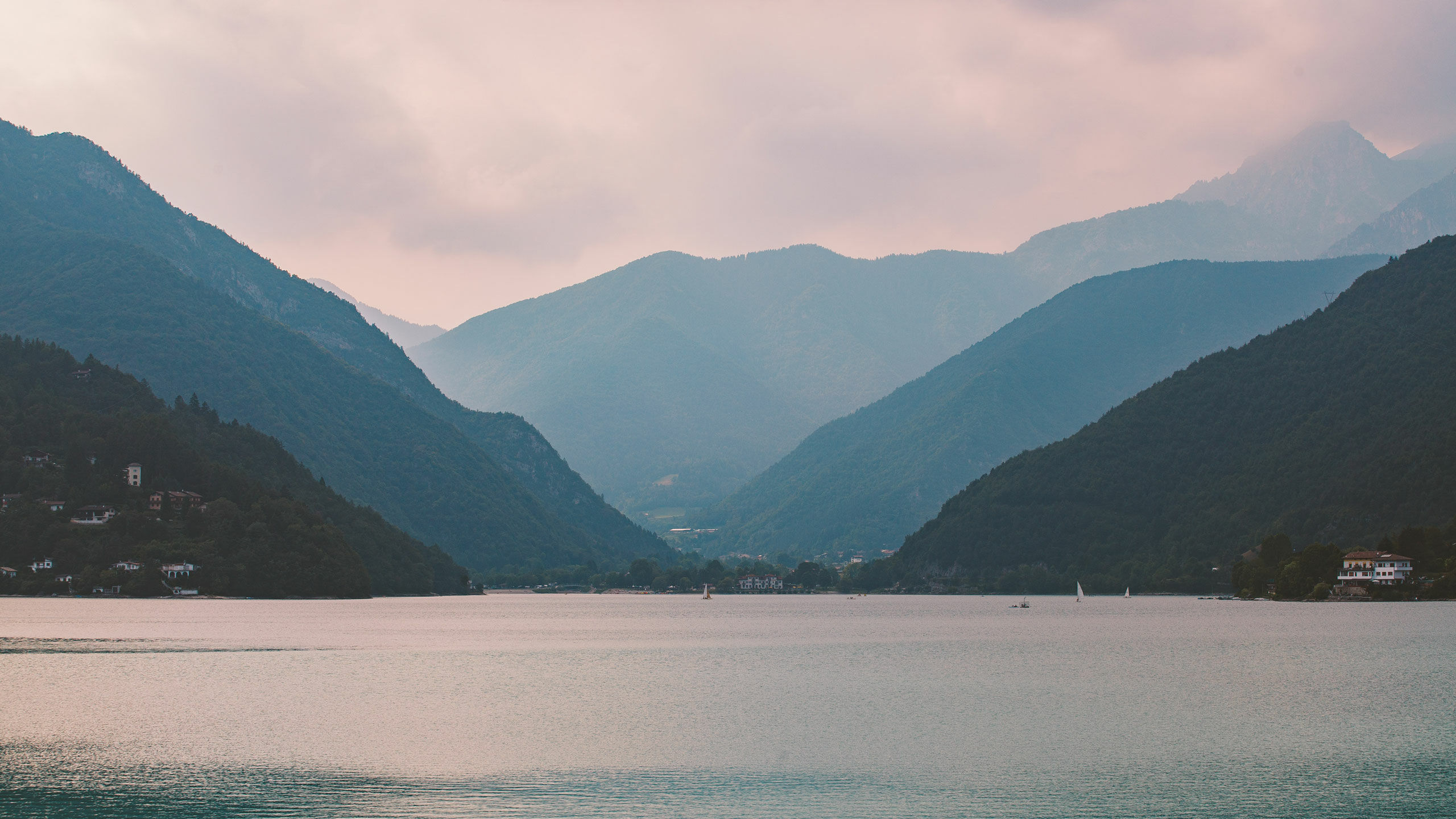 Garnì Rosa in the Ledro Valley, in Trentino, for your relaxing holidays surrounded by nature